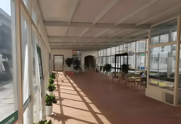 深圳户口办理咨询咨询_不会唱歌却开演唱会，58岁的郑伊健消费情怀？ 的碰导致轻微骨折撞就可能
